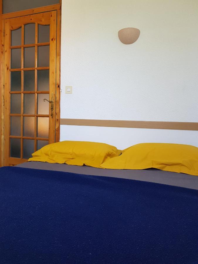 Appartement Avec Agreable Loggia Dans Residence Privee Fréjus Eksteriør billede